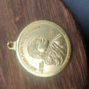 P125 coin pendant collectible